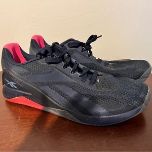 Like new Reebok shoes. Size 10